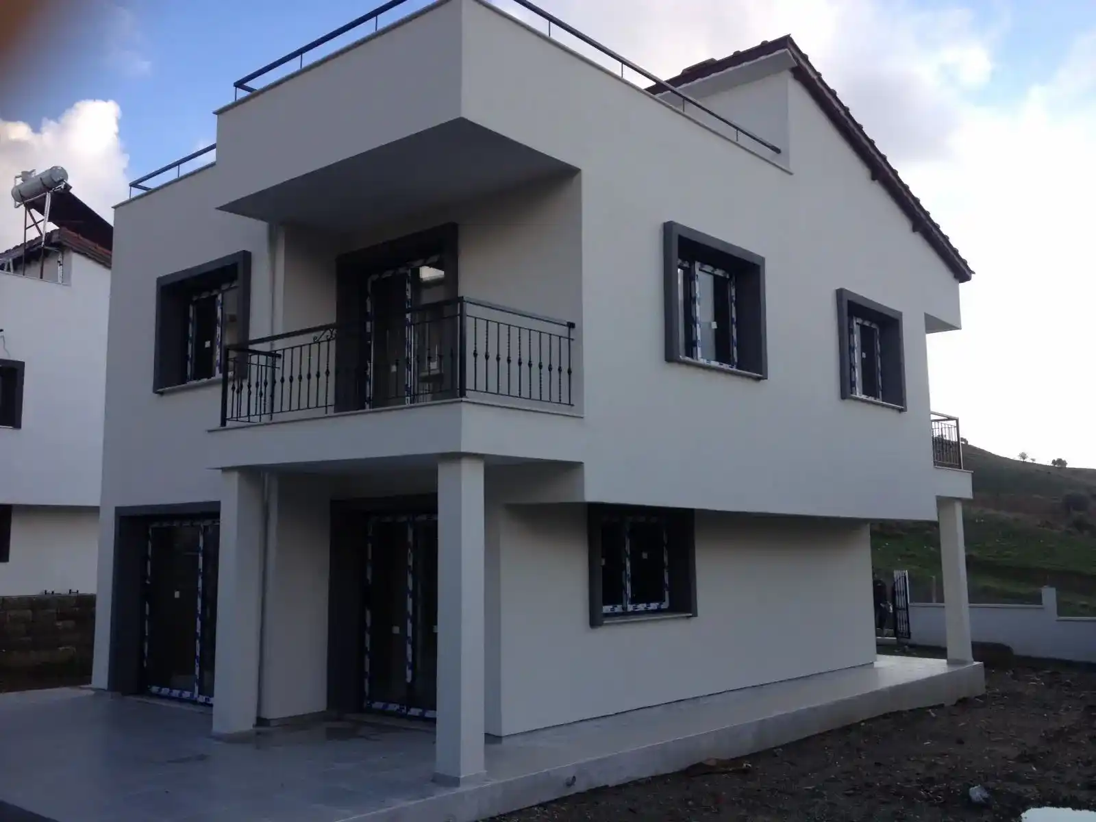 Tamamlanmış villa inşaatı